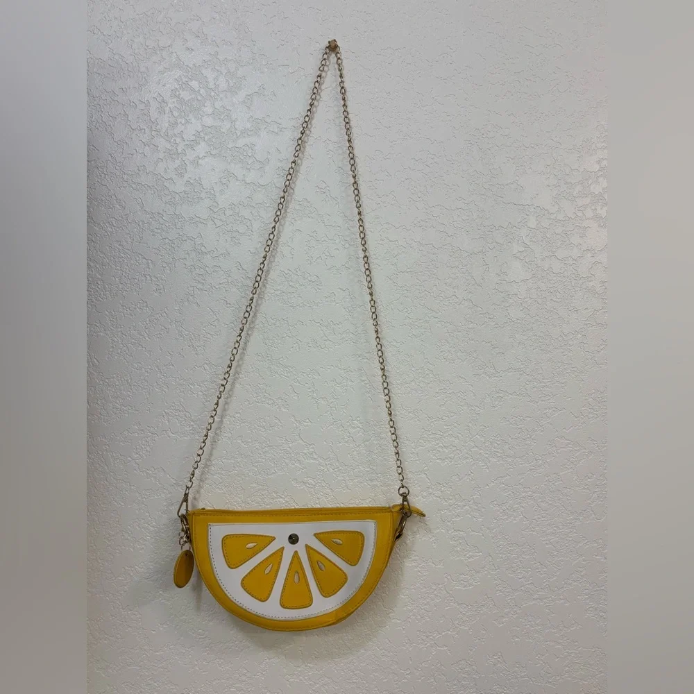 🍋 Women Lemon Slice Shape PU Leather Mini Cross Body Bag Shoulder Chain Bag - Picture 6 of 16